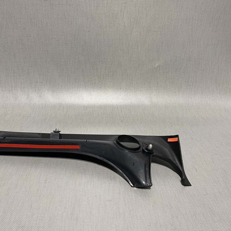 1047885-00-C TESLA MODEL X LIFTGATE TRIM UPPER 1047885-00-C 2016 2017 2018 2019 OEM