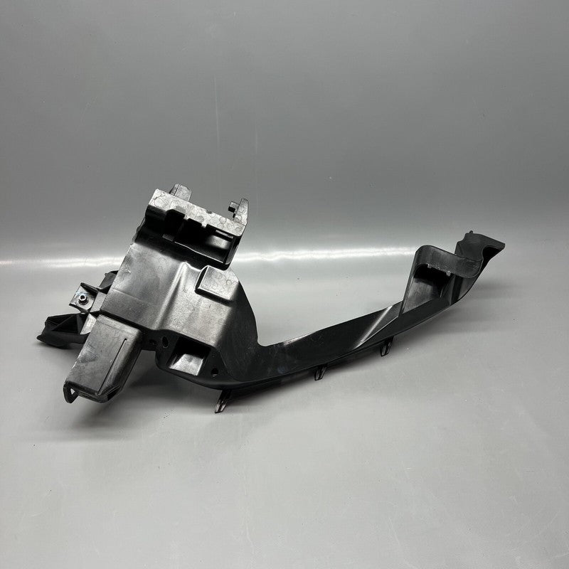 80A805608B AUDI Q5 HEADLIGHT BRACKET RIGHT 2018 2019 2020 OEM 80A805608B