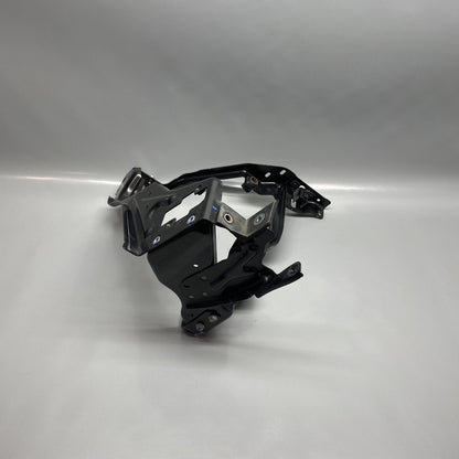 204626044 MERCEDES BENZ C300 HEADLIGHT SUPPORT BRACKET LEFT 204626044 2008 2009 2010 2011 