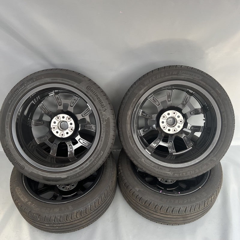 6898041 BMW X1 X2 WHEEL RIM SET 19 INCH 2023 2024 2025 OEM 6898041