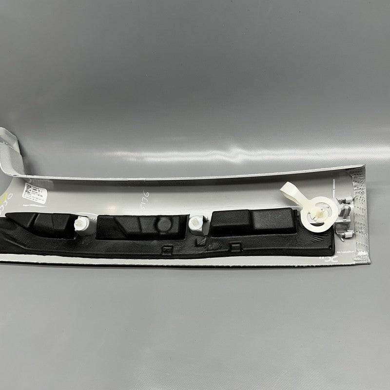 1494605-00-G TESLA MODEL Y A-PILLAR UPPER COVER RIGHT 2020 2021 2022 2023 OEM 1494605-00-G