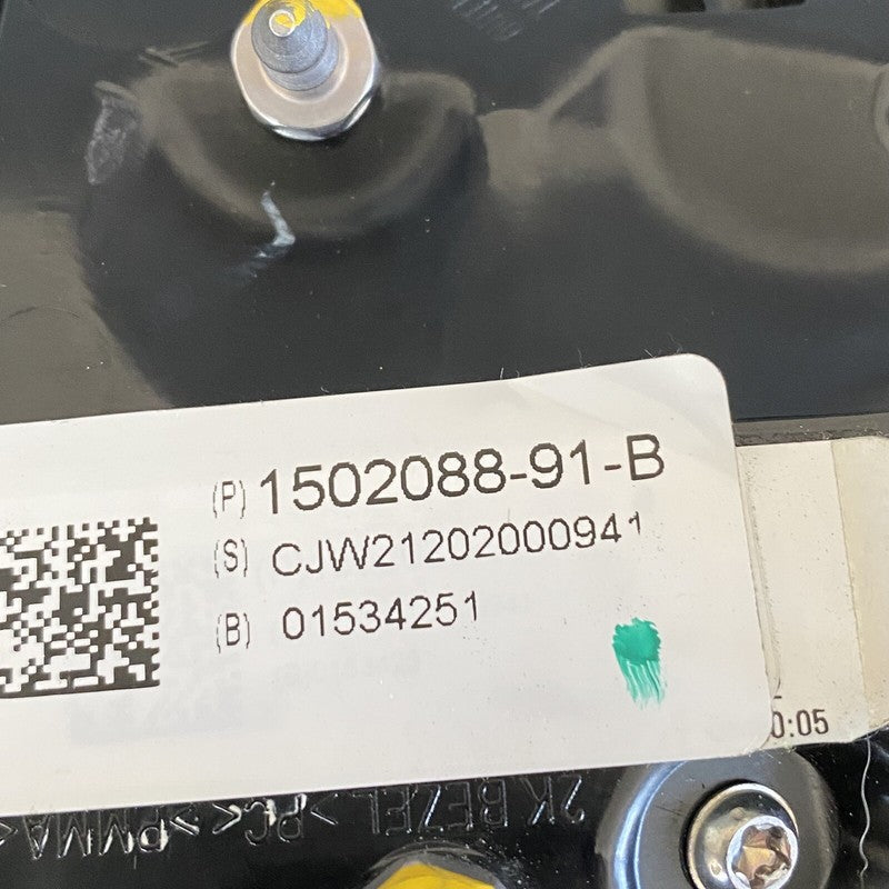 1502088-91-B TESLA MODEL 3,Y INNER TAIL LIGHT LEFT SIDE 2017 2018 2019 2020 2021 2022 OEM