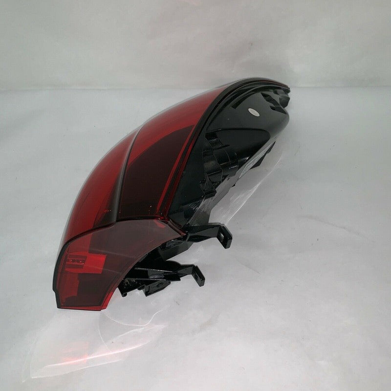 7P5945207H PORSCHE CAYENNE TAIL LIGHT LEFT DRIVER 7P5945207H 2015 2016 LED OEM