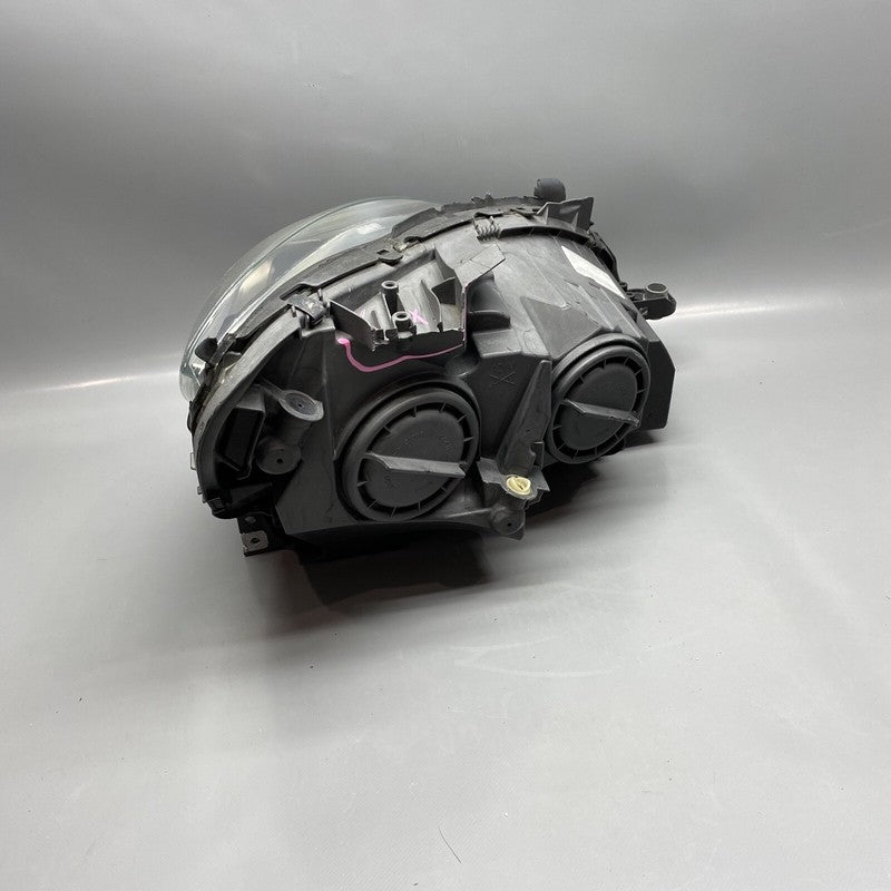 A2048209959 MERCEDES BENZ C250 HEADLIGHT LEFT DRIVER A2048209959 2012 2013 2014 HALOGEN OEM