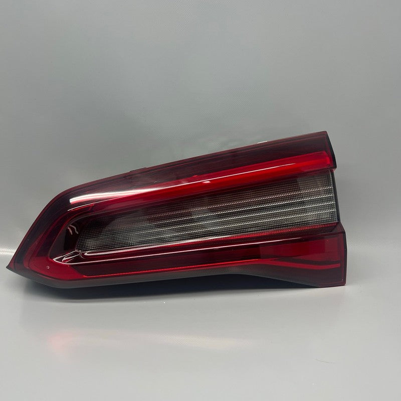 BMW X5 TAIL LIGHT RIGHT PASSENGER INNER 2019 2020 2021 OEM 8793199807