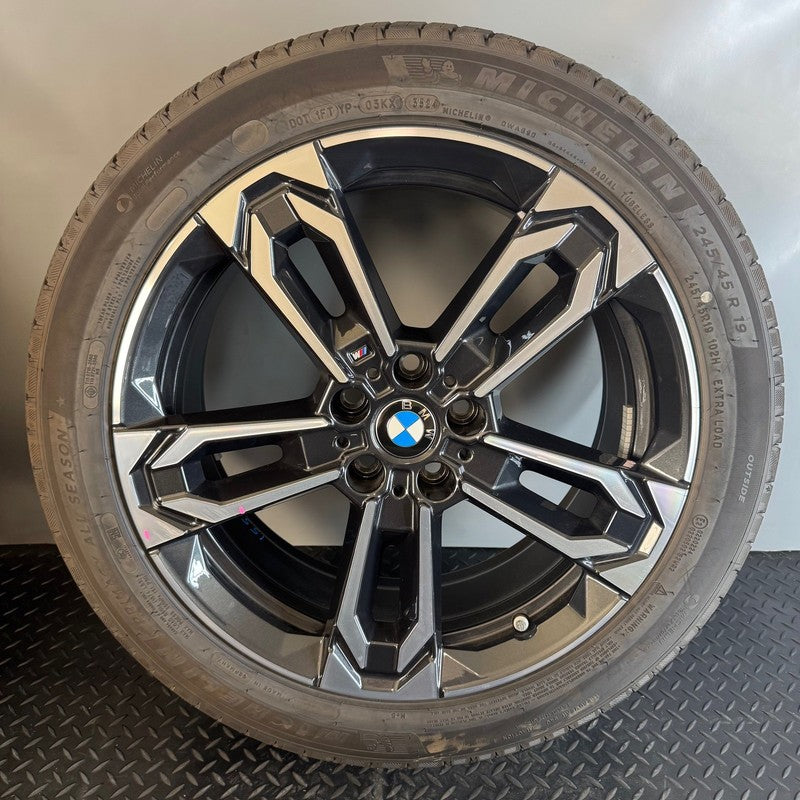 BMW X1 WHEEL RIM 19 INCH 2022 2023 2024 2025 OEM 6898051