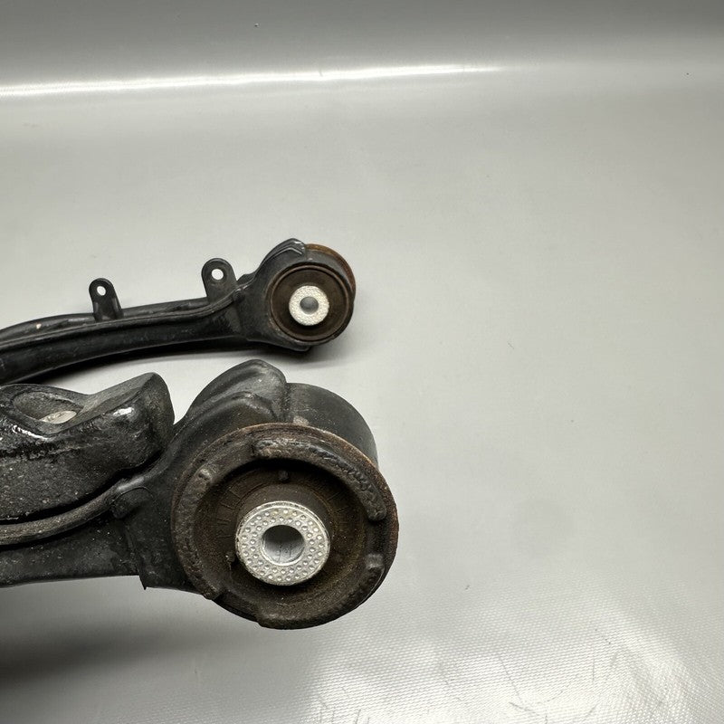 1044326-00-H TESLA MODEL 3 UPPER CONTROL ARM RWD RIGHT FRONT 2017 18 19 2020 OEM 1044326-00-H