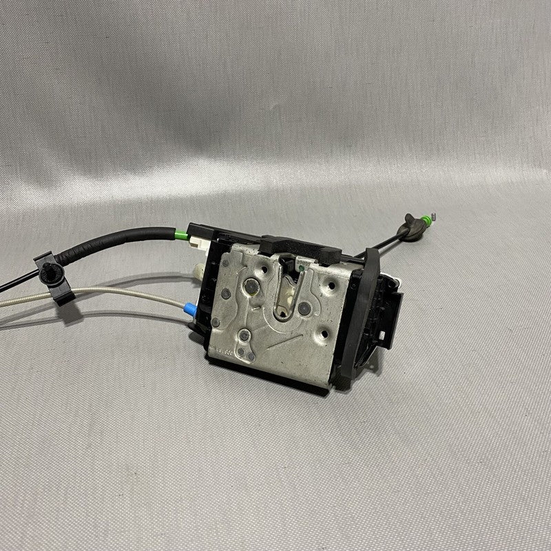 1126200-00-A TESLA MODEL X DOOR LATCH RIGHT FRONT 1126200-00-A 2016 2017 2018 2019 2020 OEM