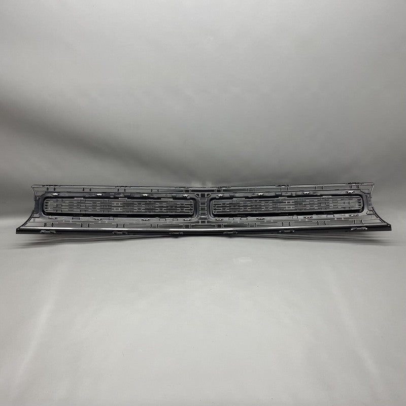 9403971 DODGE CHALLENGER FRONT GRILLE 2015 2016 2017 2018 2019 OEM 9403971