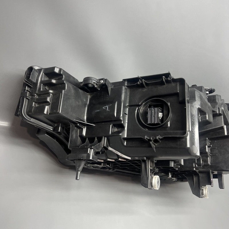 9481800 BMW X7 HEADLIGHT RIGHT PASSENGER LED 2019 2020 2021 OEM 9481800