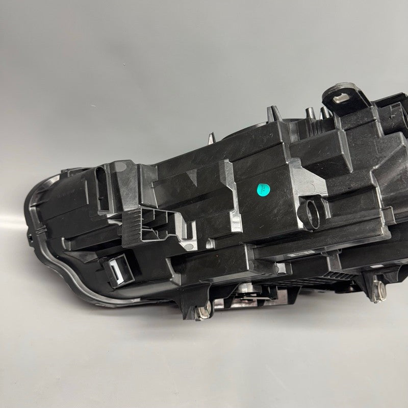 BMW X1 HEADLIGHT RIGHT PASSENGER 2020 2021 2022 LED 63115A01176 OEM