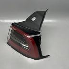 TESLA MODEL Y TAIL LIGHT RIGHT PASSENGER 2020 21 22 23 2024 LED OEM 15
