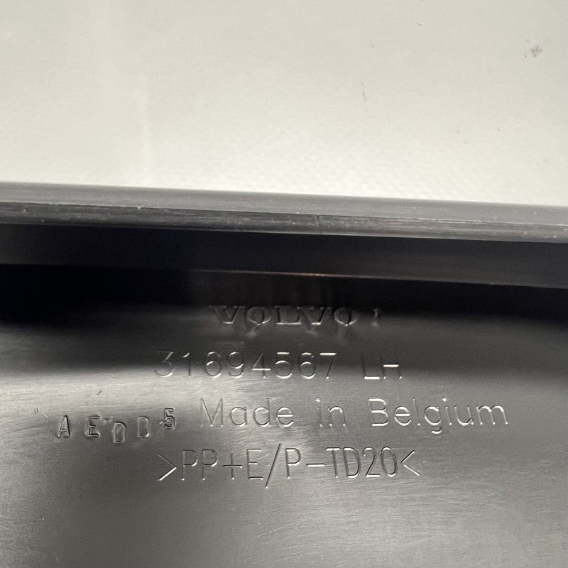 31694567 VOLVO XC90 FRONT BUMPER LEFT MOLDING 2016 2017 2018 2019 OEM 31694567