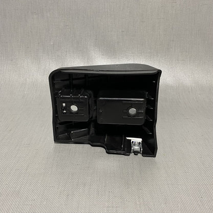 1494038-00-B TESLA MODEL Y TAIL LAMP BRACKET LEFT 1494038-00-B 2020 2021 2022 2023 OEM