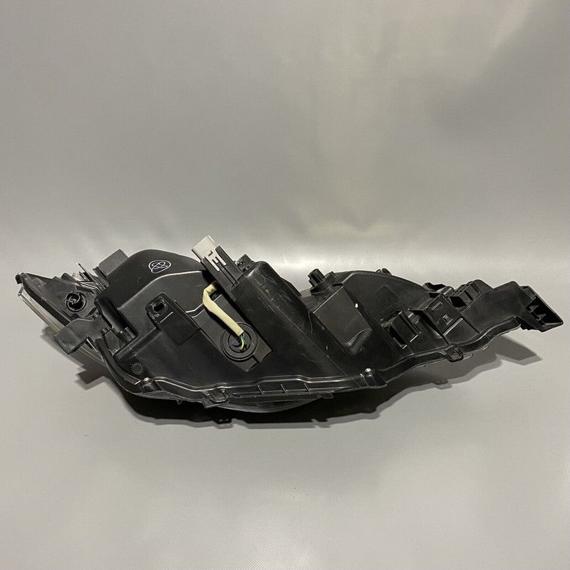 TOYOTA COROLLA HEADLIGHT LEFT DRIVER HALOGEN 2017 2018 2019 OEM