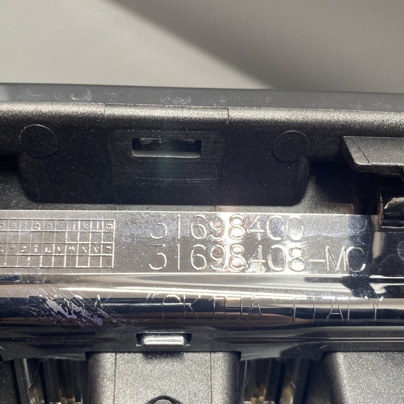 31698385 VOLVO XC90 GRILLE 31698385 2021 2022 OEM