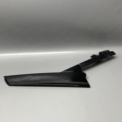 95B853590F PORSCHE MACAN DOOR APPLIQUE MOLDING RIGHT REAR OEM 2015 2016 2017 2018 2019 2020