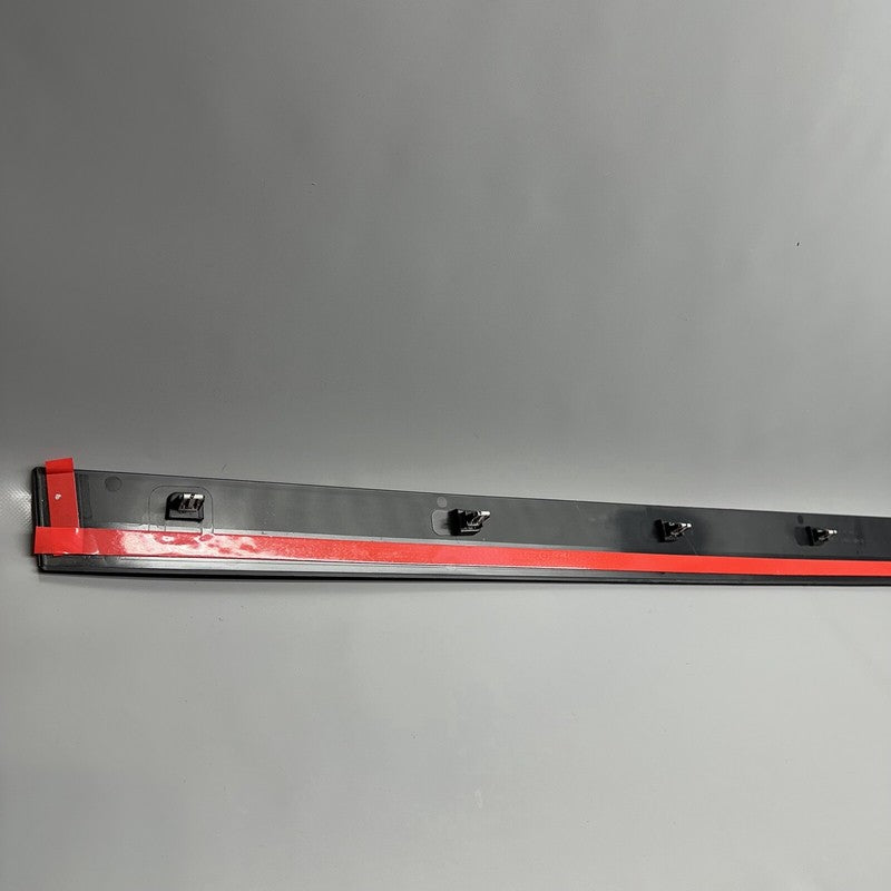 1035120-00-E TESLA MODEL X DOOR MOLDING TRIM RIGHT 2016 2017 2018 2019 2020 OEM 1035120-00-E