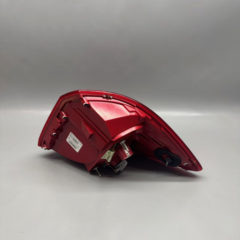 MERCEDES BENZ GL350 TAIL LIGHT LEFT DRIVER 2013 2014 2015 2016 OEM A16