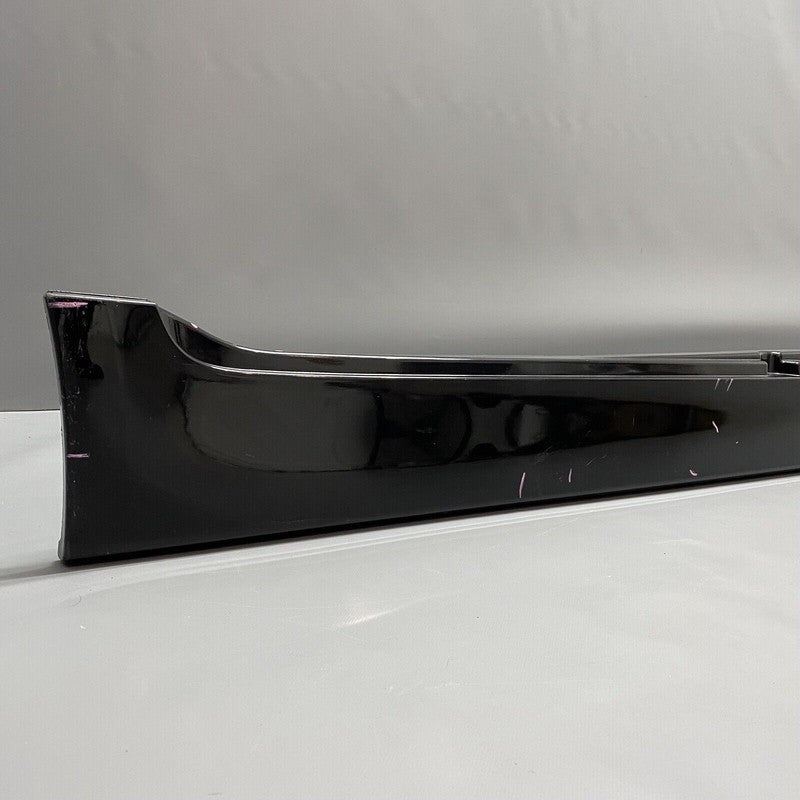 51777184774 BMW 528 ROCKER MOLDING RIGHT PASSENGER 2011 2012 2013 5177 7184774 F10 535 OEM