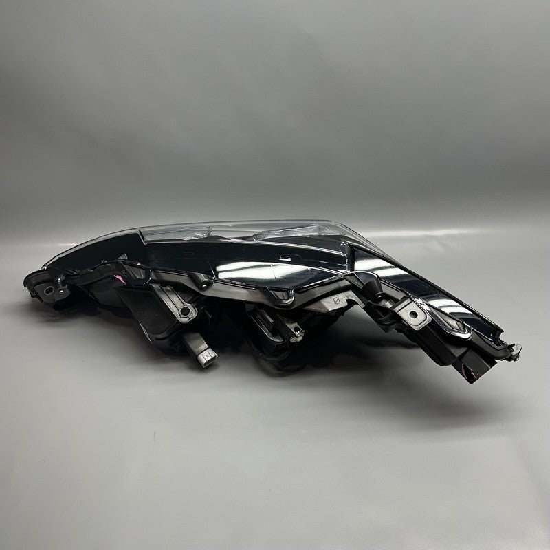 TOYOTA CAMRY HEADLIGHT RIGHT PASSENGER 2018 2019 2020 LED OEM