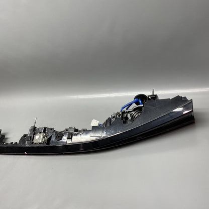 81550-53190 LEXUS IS300 REAR CENTER LIGHT IS350 2020 2021 2022 2023 OEM 81550-53190