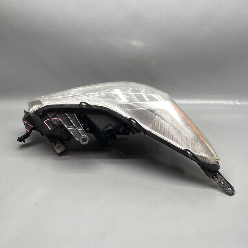 SUBARU FORESTER HEADLIGHT RIGHT PASSENGER 2014 2015 2016 HALOGEN OEM