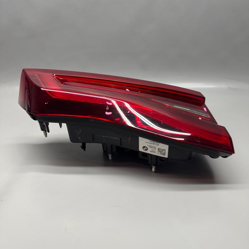 BMW X3M TAIL LIGHT INNER RIGHT PASSENGER 2018 2019 2020 2021 OEM 89853