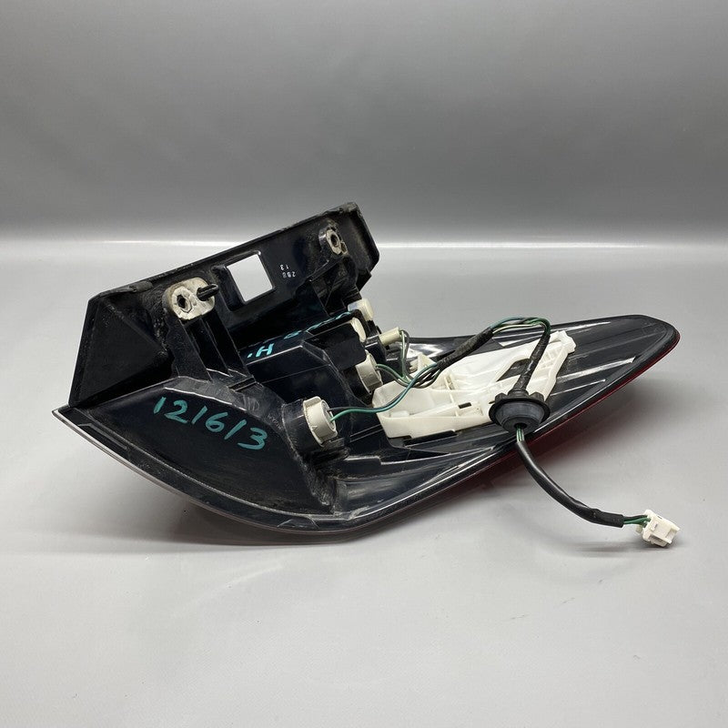 SUBARU OUTBACK LEGACY TAIL LIGHT 2010 2011 2012 2013 2014 OEM