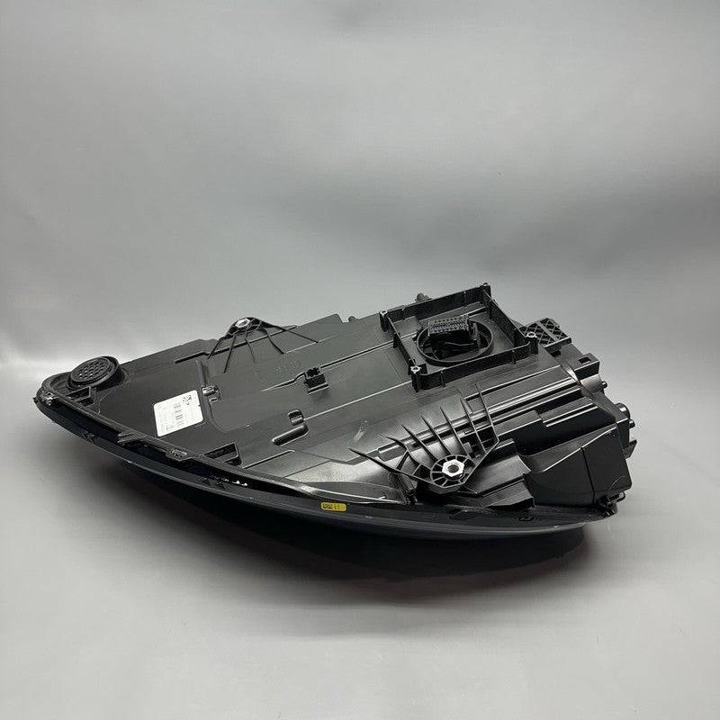 95B941010AR PORSCHE MACAN HEADLIGHT RIGHT PASSENGER 2019 2020 FULL LED OEM 95B941010AR