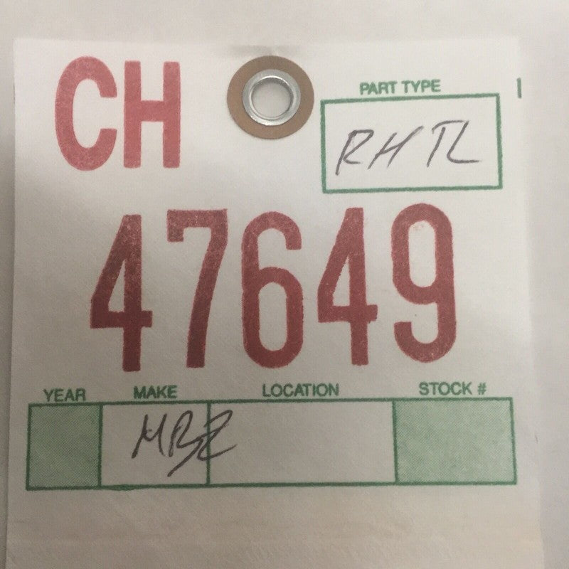 2038201064 MERCEDES BENZ C230 C320 TAIL LIGHT RIGHT PASSENGER 2001 2002 2003 2004 OEM