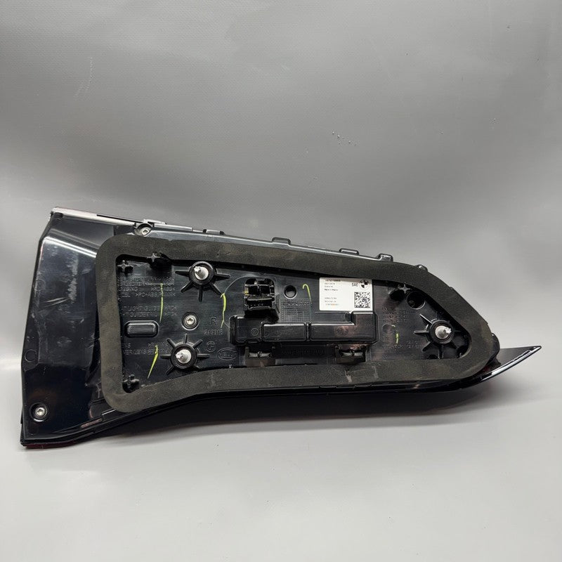 BMW X5 TAIL LIGHT INNER RIGHT PASSENGER LED 2019 2020 2021 2022 2023 O