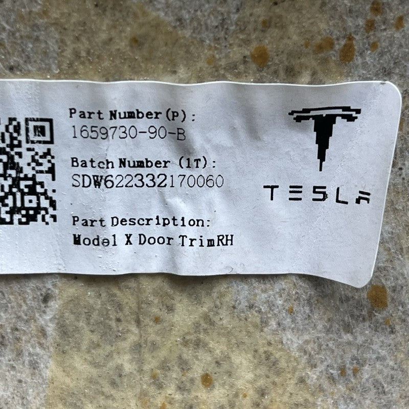 1659730-90-B TESLA MODEL X FALCON DOOR LOWER TRIM RIGHT REAR 2016 2017 2018 2019 2020 OEM