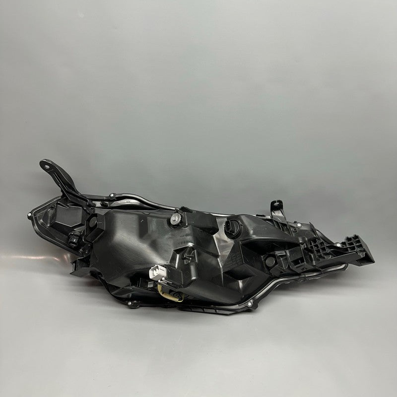 TOYOTA COROLLA HEADLIGHT LEFT DRIVER 2017 2018 2019 OEM