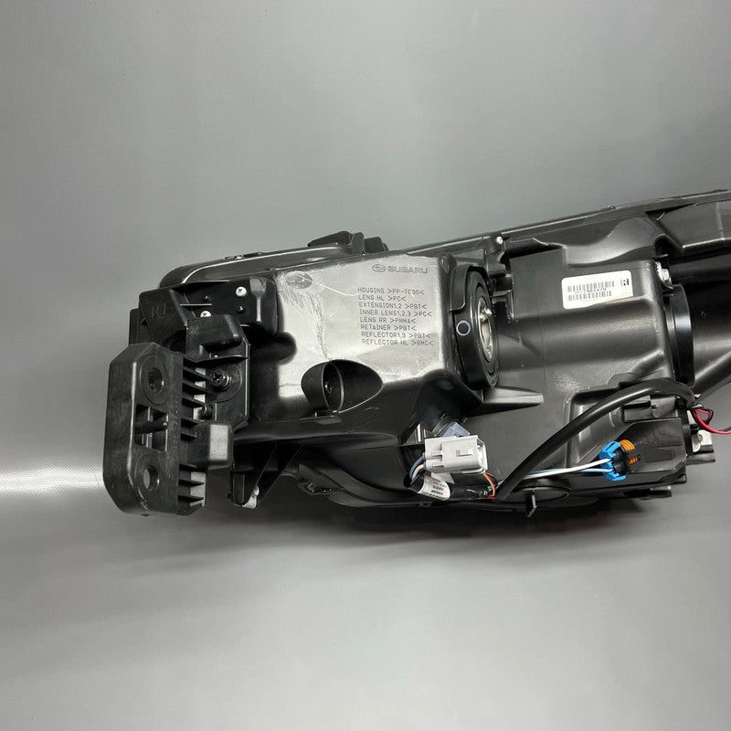 SUBARU LEGACY OUTBACK HEADLIGHT RIGHT PASSENGER 2018 2019 2020 LED OEM