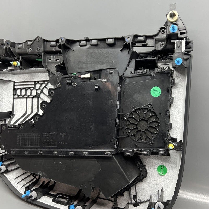 1819340-00 TESLA CYBERTRUCK DOOR PANEL RIGHT REAR 2024 2025 OEM 1819340-00