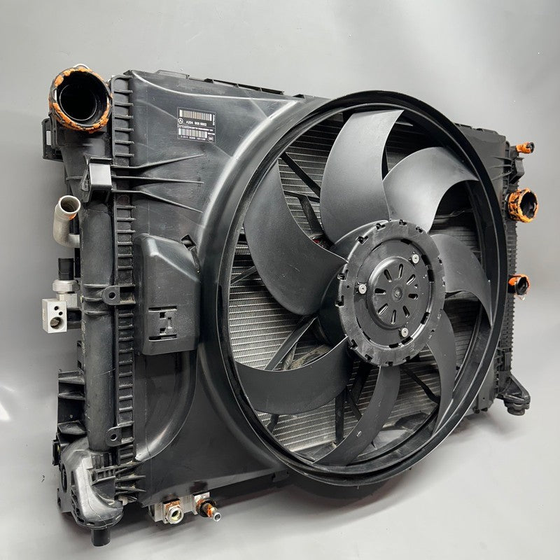 A2049066802 MERCEDES BENZ C250 COOLING RADIATOR FAN 2012 2013 2014 OEM A2049066802