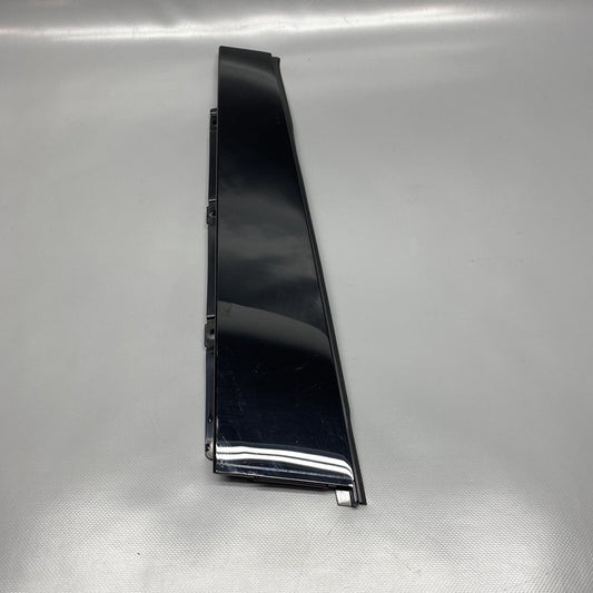 80A839902 AUDI Q5 DOOR TRIM APPLIQUE RIGHT 80A839902 2018 2019 2020 2021 OEM