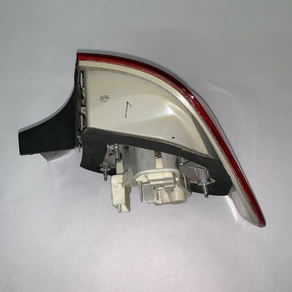 21 830 102 BMW 328 335 TAIL LIGHT LEFT DRIVER 21830102 LED SEDAN 2009 2010 2011 0EM