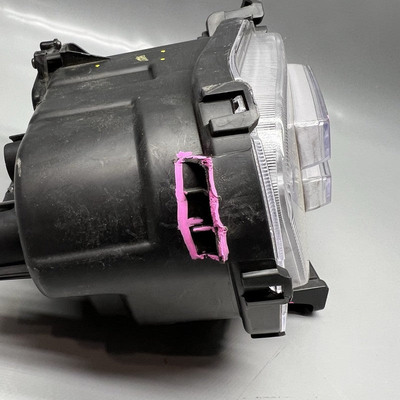 KIA SORENTO FOG LIGHT RIGHT PASSENGER 2021 2022 2023 OEM 