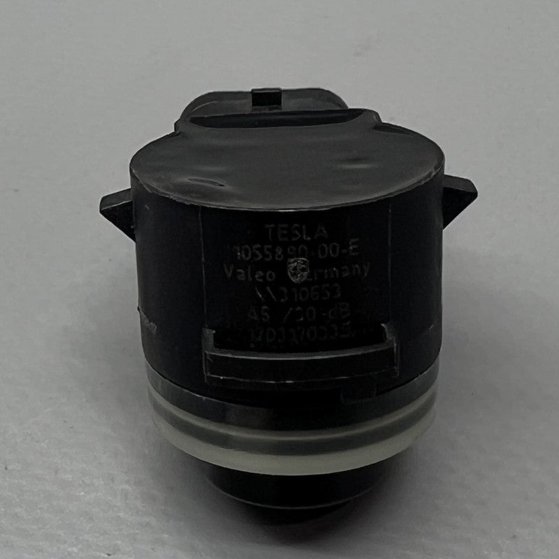 1055890-00-E TESLA MODEL X PARKING SENSOR 2016 2017 2018 2019 OEM 1055890-00-E
