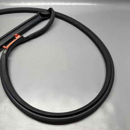 670172827 MASERATI DOOR OPENING FRONT GASKET OEM 670172827