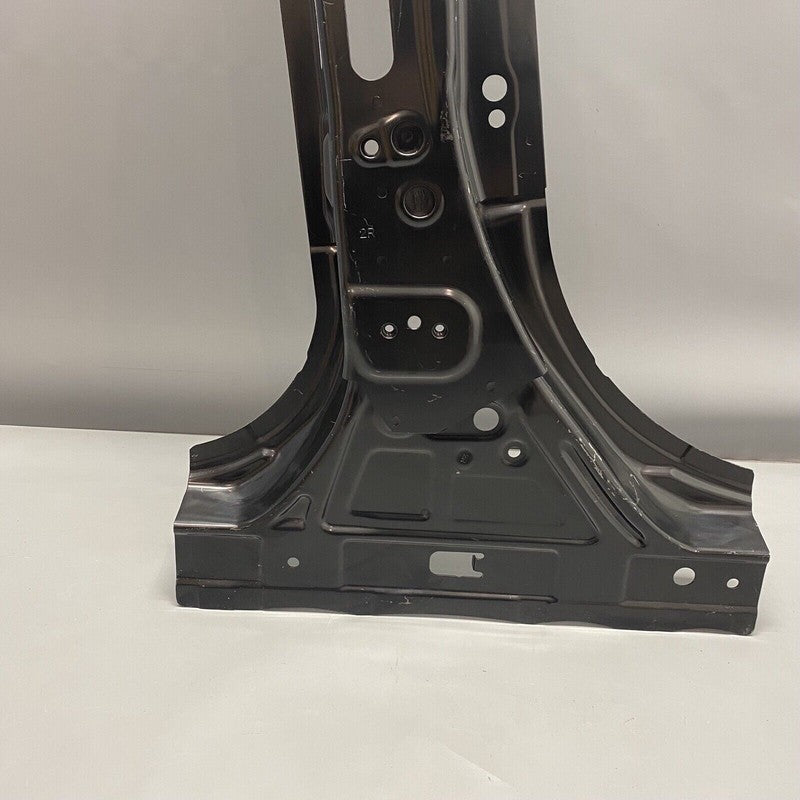 61303-06190 LEXUS ES300H CENTER PILLAR REINFORCED RIGHT 61303-06190 2019 2020 2021 OEM 