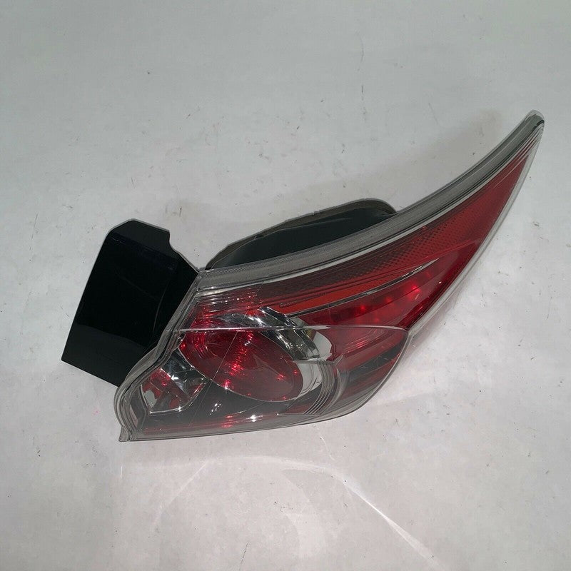 BBN751150 MAZDA 3 TAIL LIGHT RIGHT PASSENGER SIDE HATCHBACK 2010 2011 2012 2013 OEM