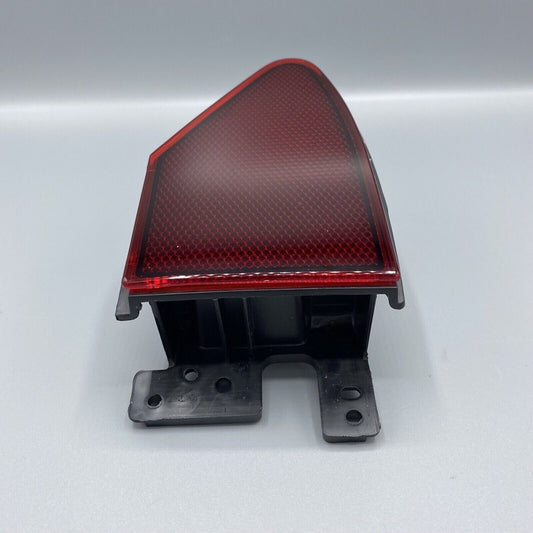1518783-00-A TESLA MODEL S CHARGE DOOR REFLECTOR LIGHT RIGHT 2016 2017 2018 2019 2020 OEM