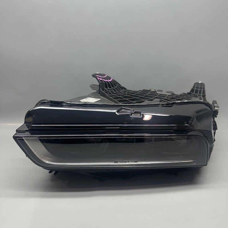 5a63713-05 BMW I7 HEADLIGHT LEFT DRIVER 2023 2024 LED 5A63713-05 LENS CHANGED 