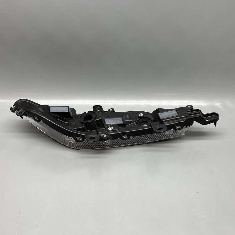 TOYOTA VENZA BUMPER SIGNAL LIGHT LEFT DRIVER 2021 2022 OEM 