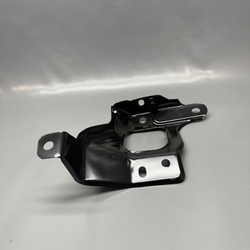 TESLA MODEL 3 FENDER SUPPORT BRACKET RIGHT 2017 2018 2019 2020 OEM 108