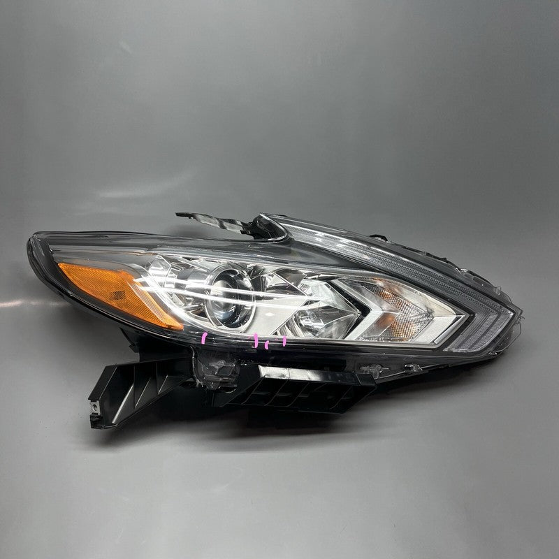 NISSAN ALTIMA HEADLIGHT RIGHT PASSENGER 2016 2017 2018 HALOGEN OEM