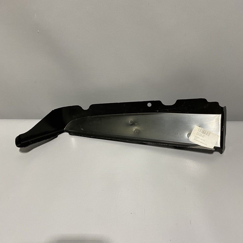 4H0813094 /. 4H0802856B AUDI A8 END PLATE RIGHT REAR 2011 2012 2013 2014 2015 2016 2017 OEM